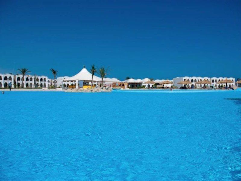 Gorgonia Beach Resort Marsa Alam Exterior foto